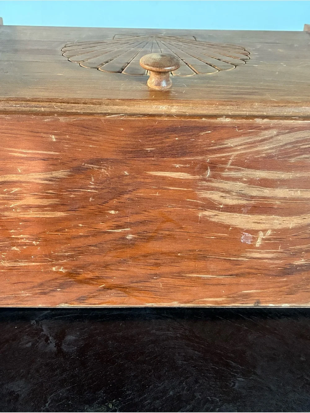 Vintage Cornwall Wooden Bread Storage Box Chest Brown Shell Design 16x10x10